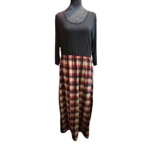Sign Here Signature Clothing XXL Black and Plaid Long Sleeve Dress